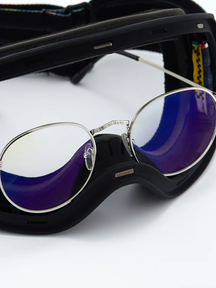 Broad Snow Goggles - Image 11