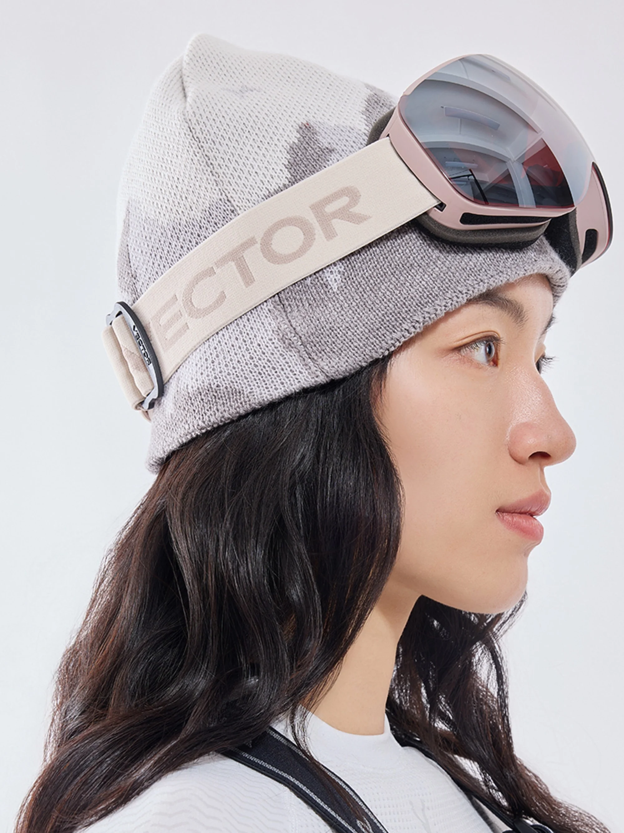 Broad Snow Goggles - Image 3