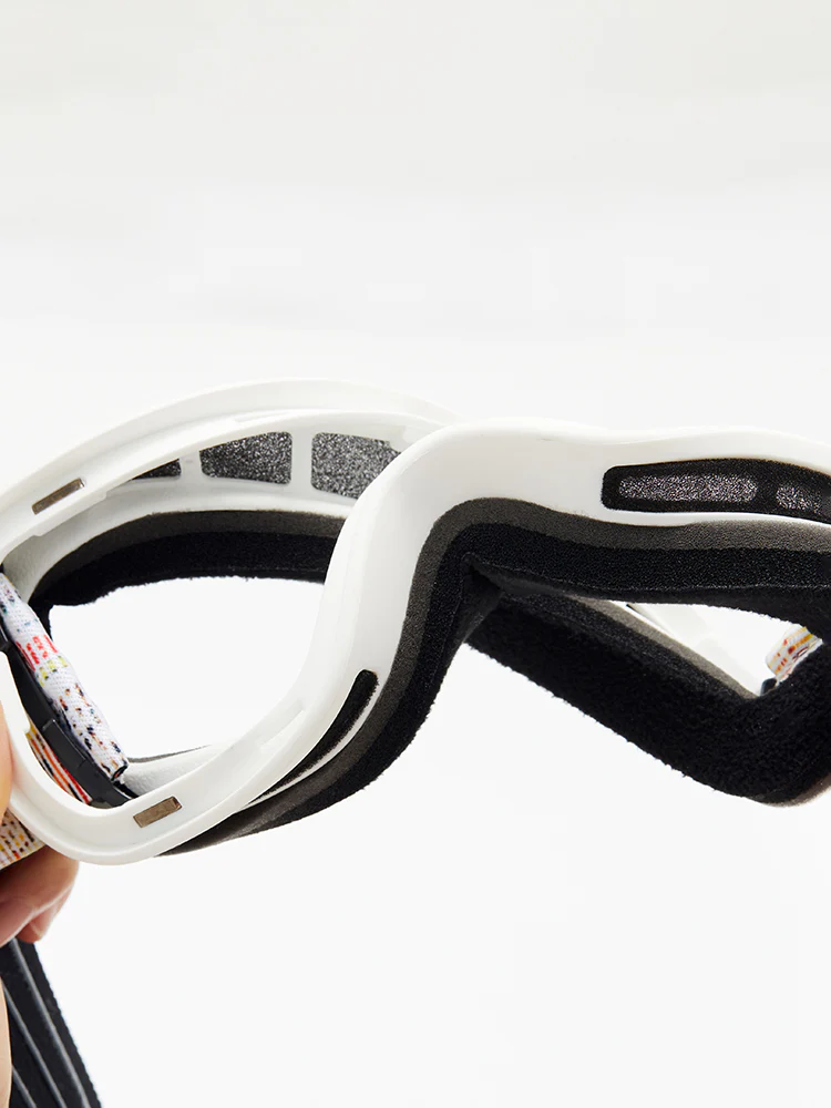 Broad Snow Goggles - Image 27