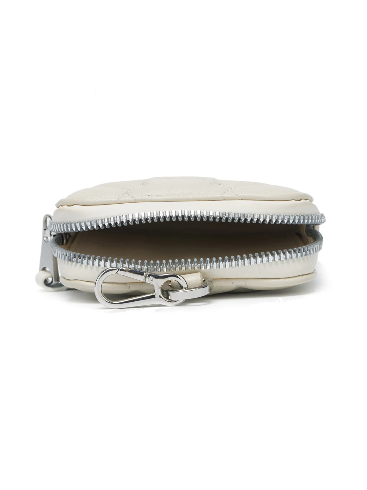 Blanc Pouch - Image 4