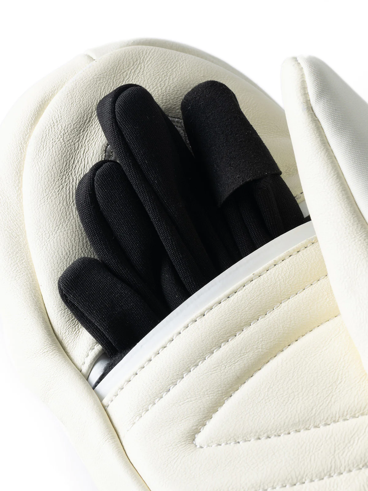 Classic 3-in-1 Mittens - Image 5
