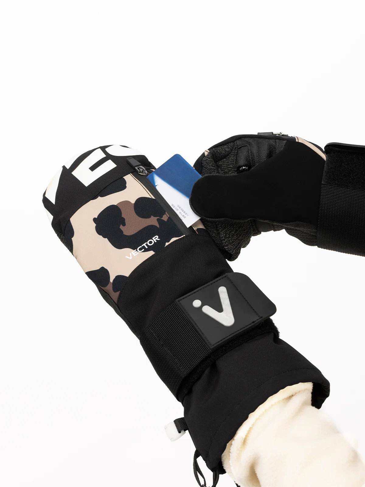 Gabriel Detachable Kevlar Mittens With Wrist Guard - Image 6