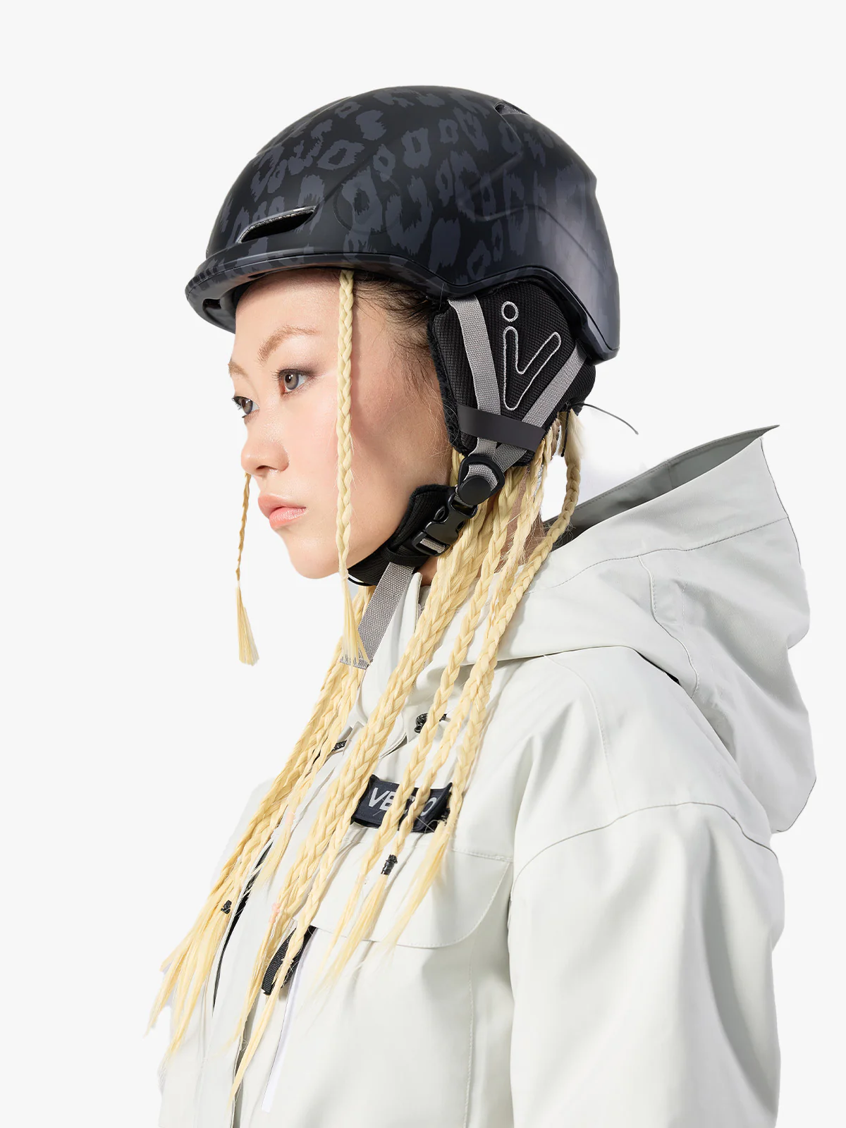 Glam Helmet - Image 2