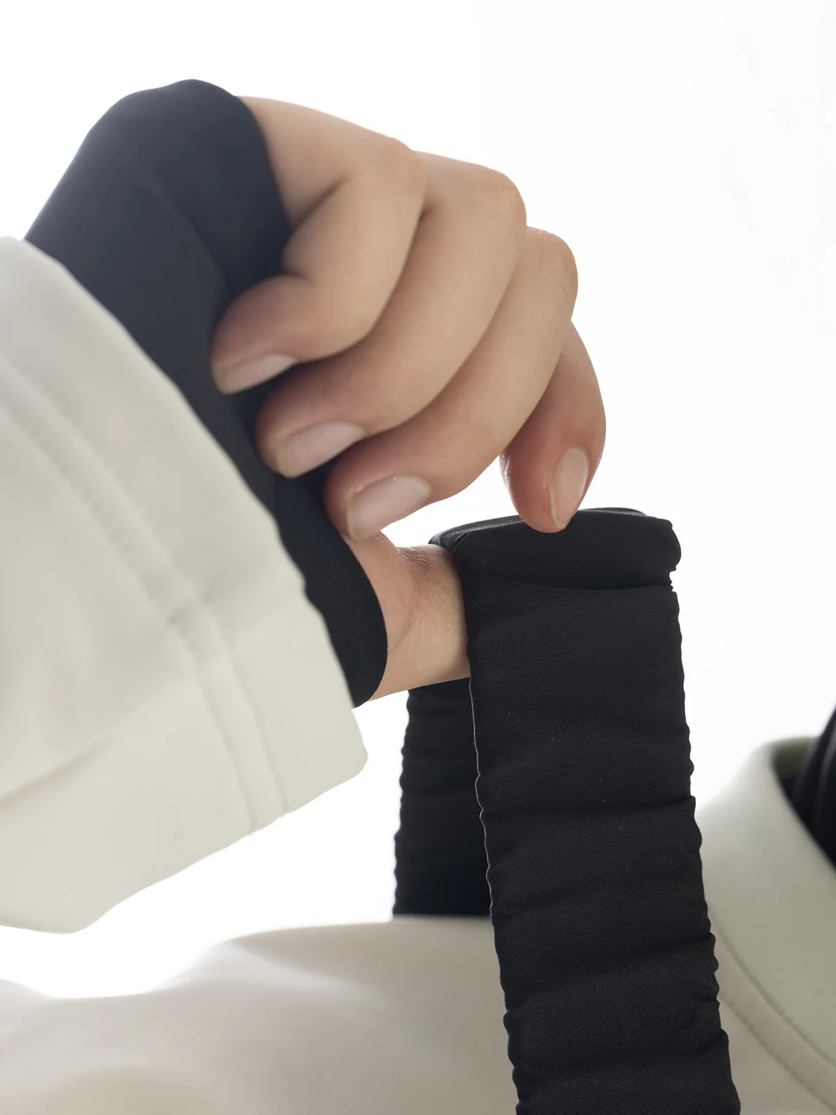 3L Snowpark Detachable Pocket Bib Pants - Image 9