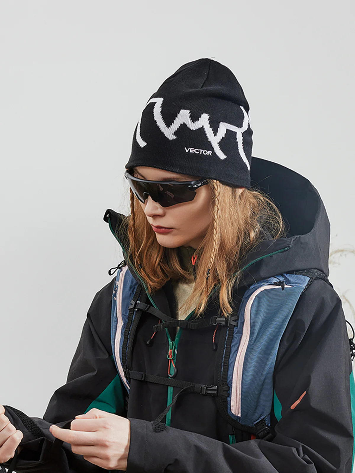 Peak Wool Beanie - Image 15