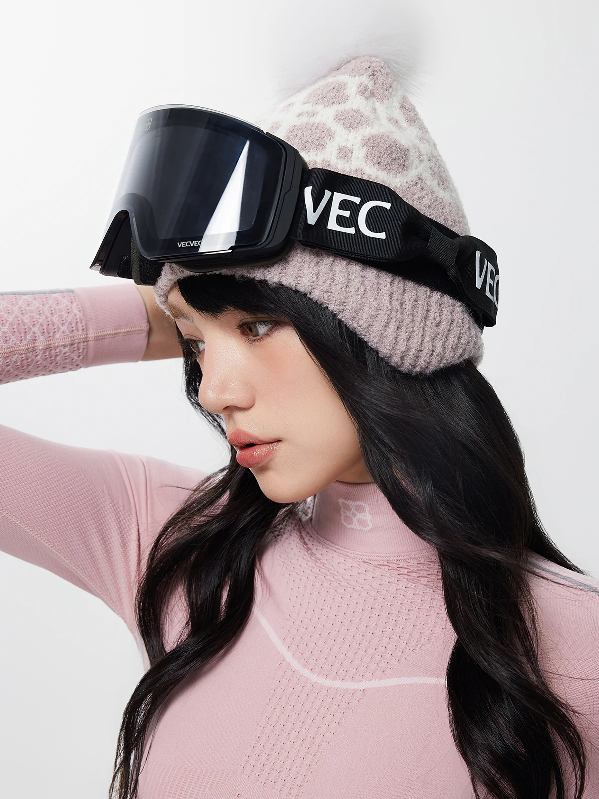 Pompom Beanie - Image 3