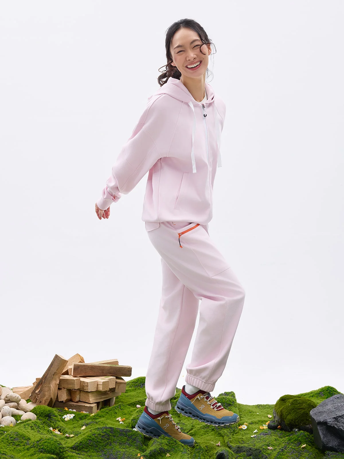 Pulse Sweatpants - Image 5