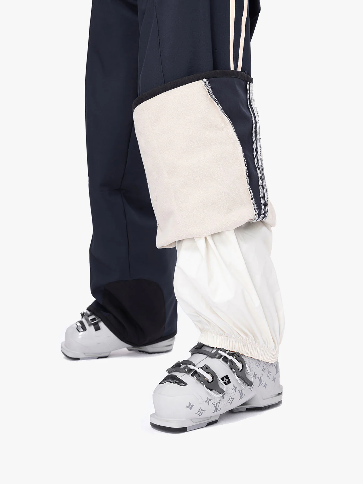 Retro Preppy Ski Suit - Image 10