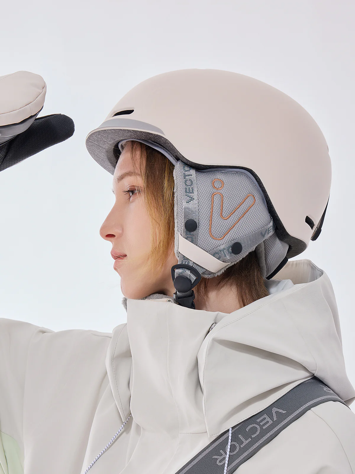 Small Brim Ski & Snowboard Helmet - Image 7