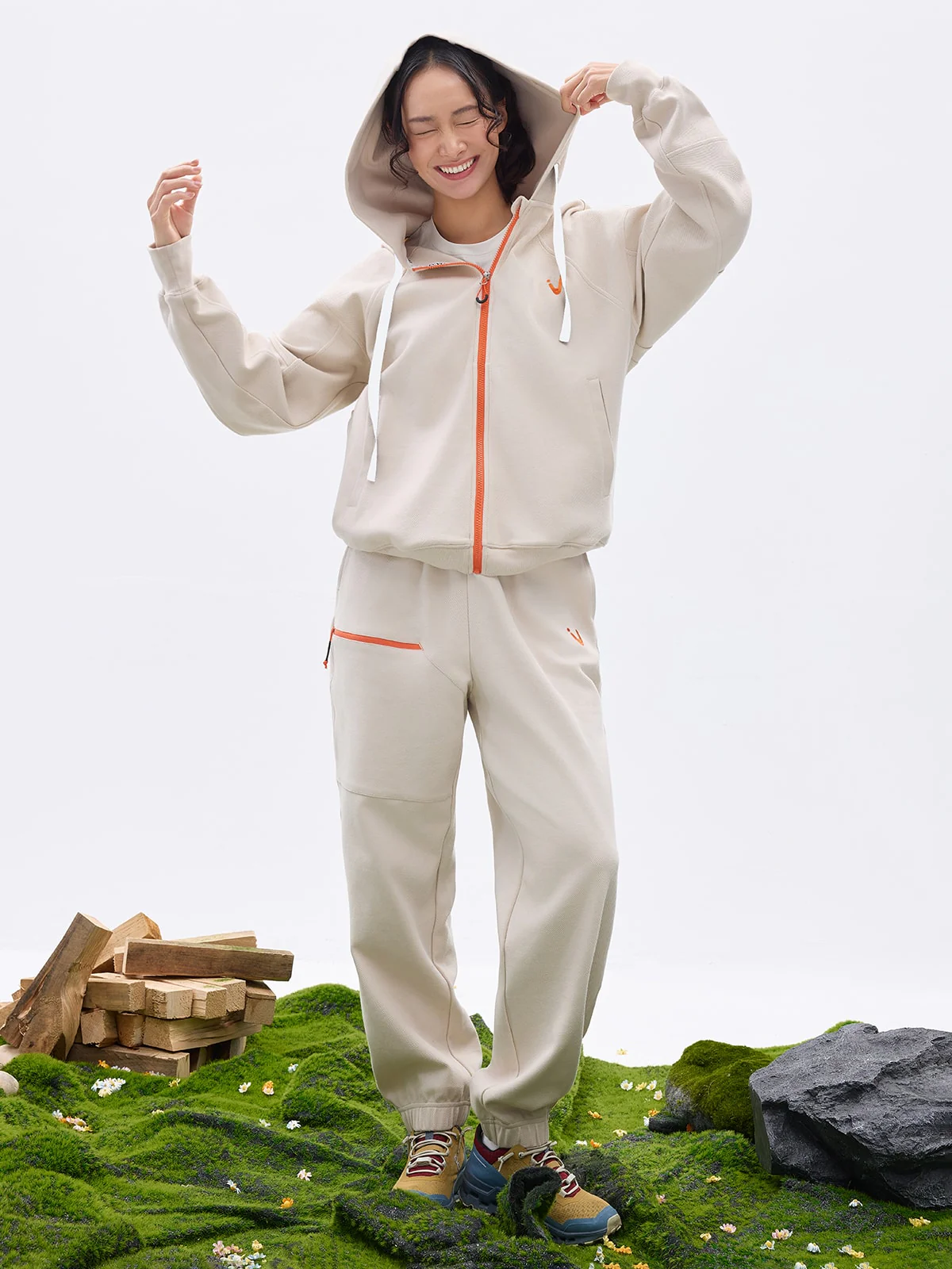 Vibe Zip Hoodie - Image 3