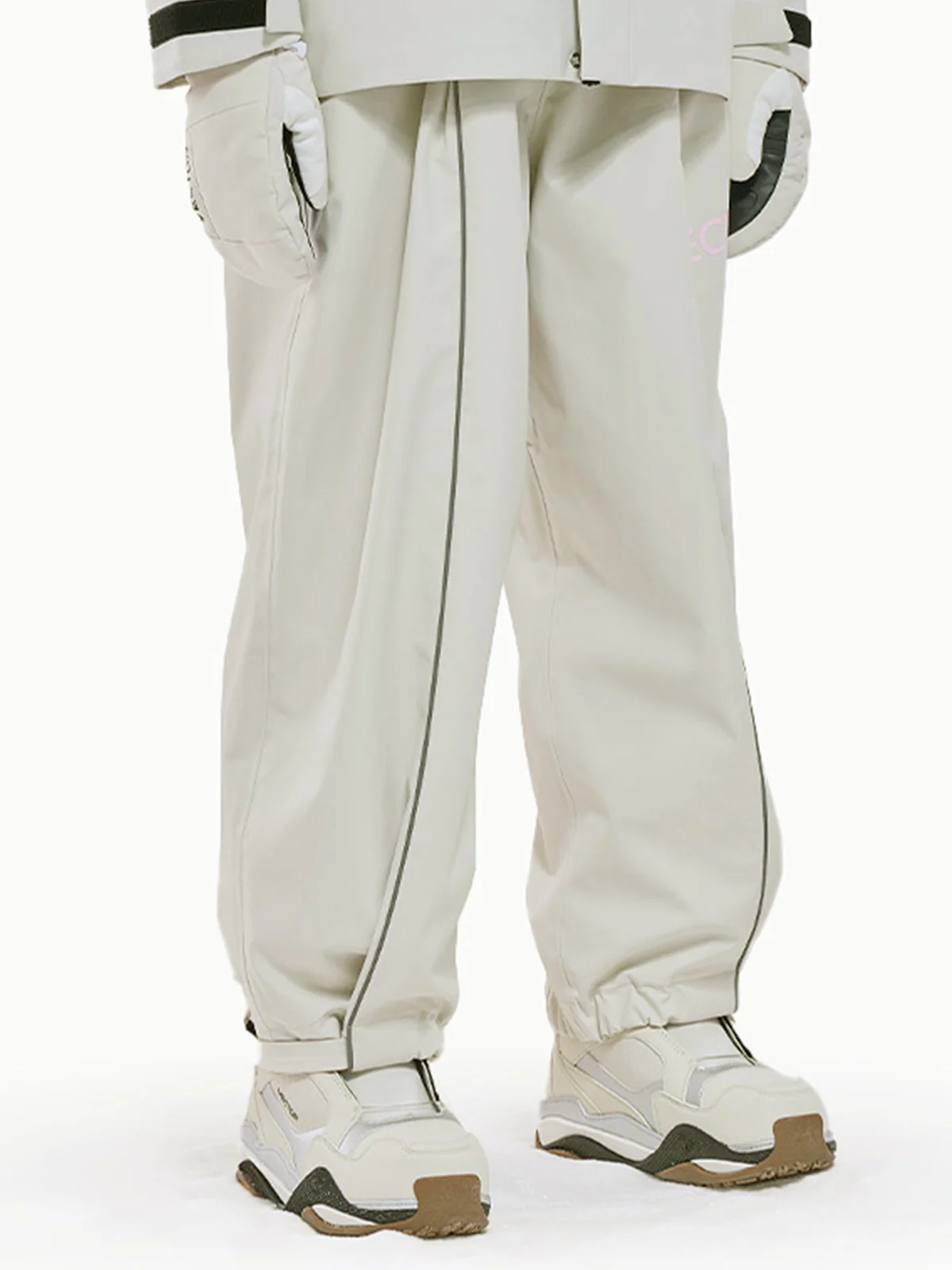 Women's 3L Snowpark Side Bag Pants - Image 2