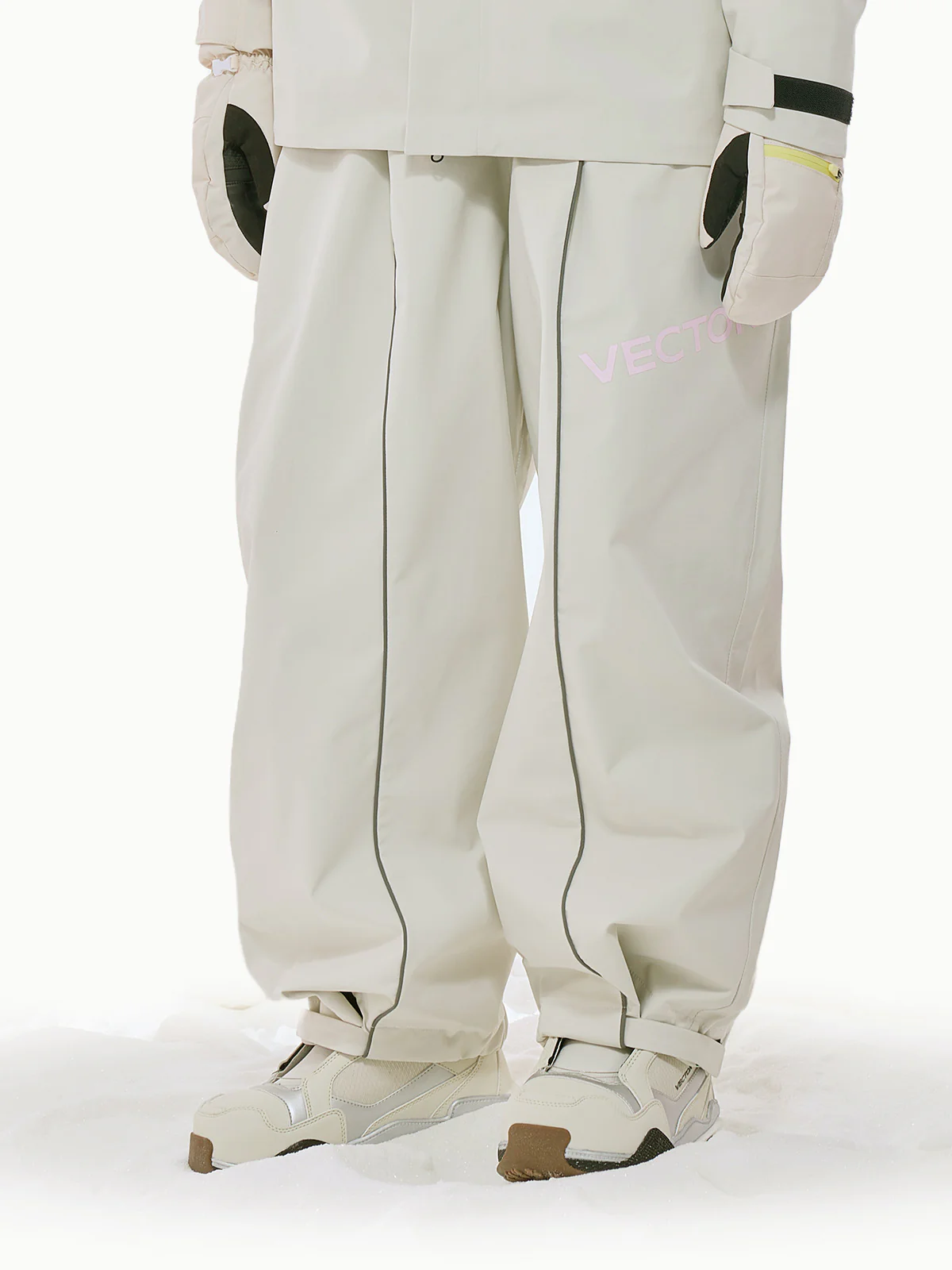 Women's 3L Snowpark Side Bag Pants - Image 3