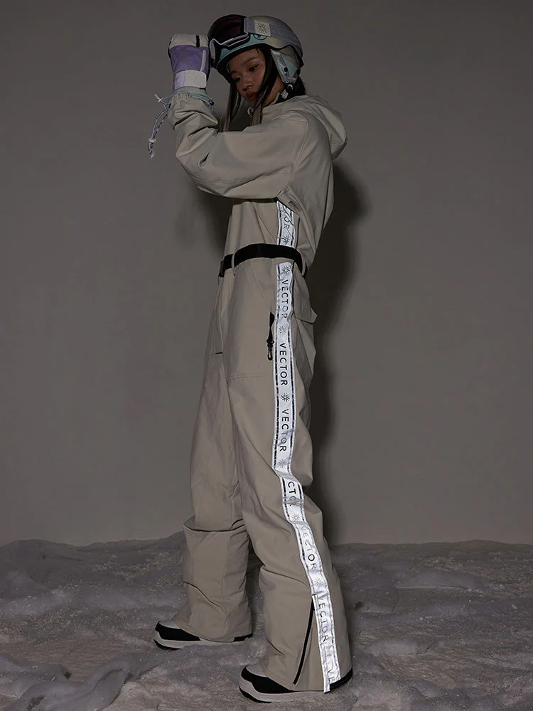 Women's 2L Classic Jumpsuit - Image 12