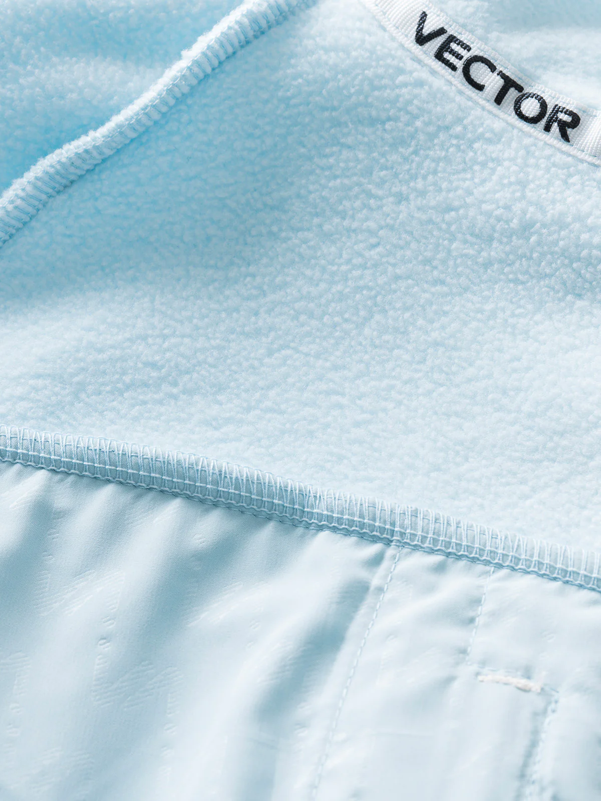 Women's Block Mid-Layer Fleece - Image 12