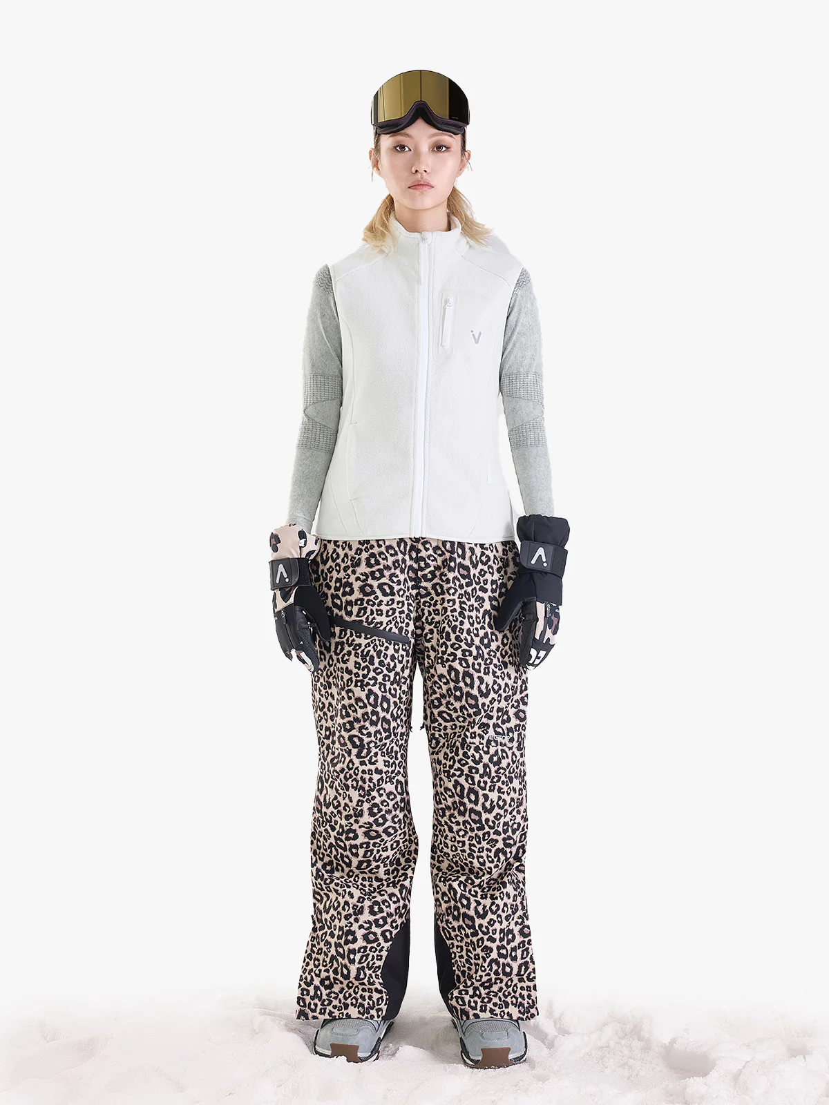 Women's Liora Fleece Vest - Image 3