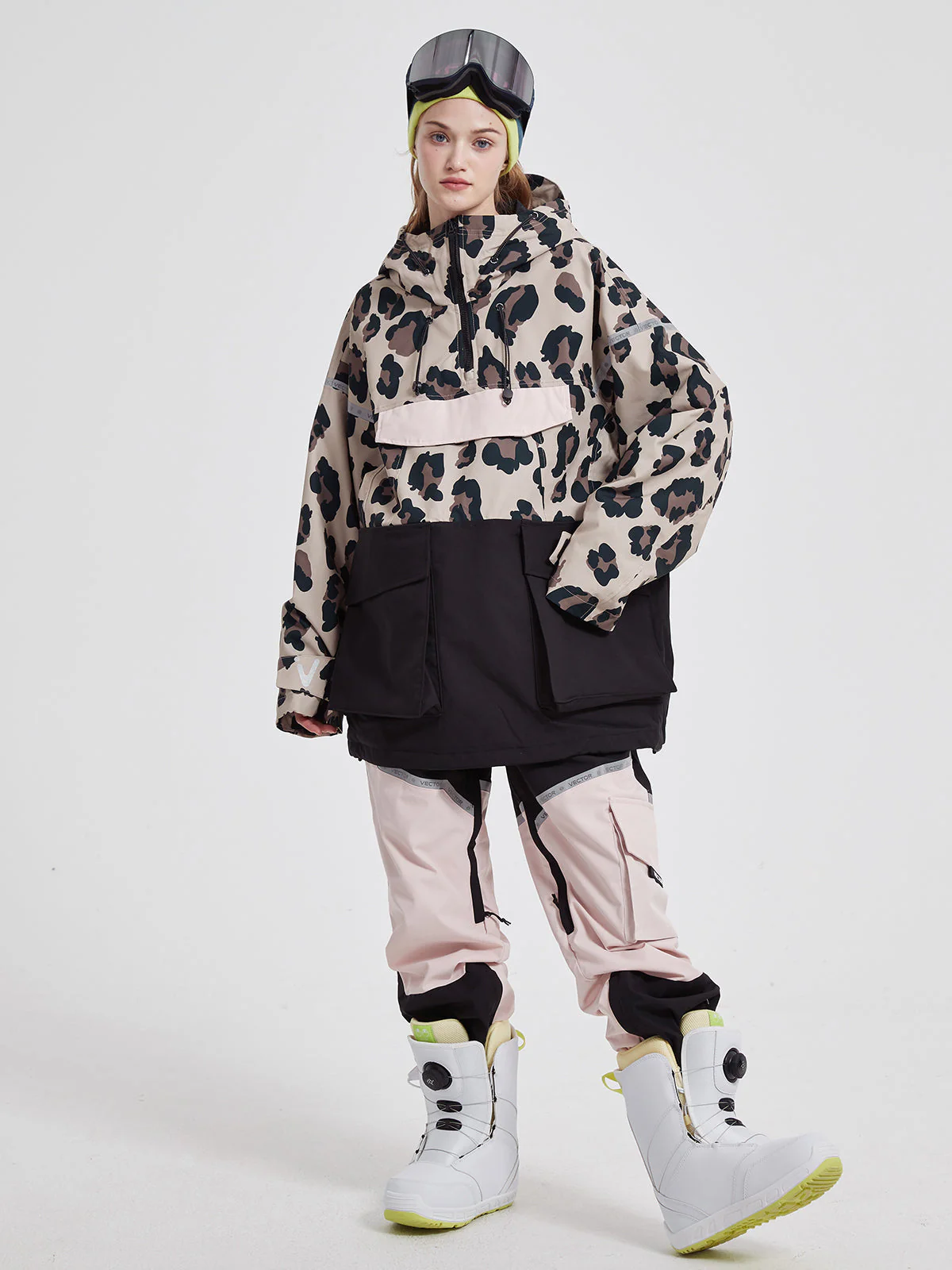 Women's Meteor 2L Anorak Jacket - Image 10
